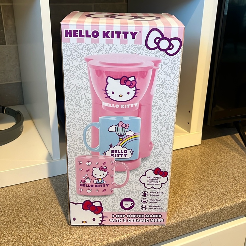 Hello Kitty 1-cup coffee maker